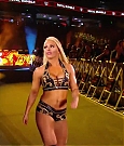 WWE_Royal_Rumble_2019_PPV_720p_WEB_h264-HEEL_mp4_005343271.jpg