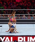 WWE_Royal_Rumble_2019_PPV_720p_WEB_h264-HEEL_mp4_005580041.jpg