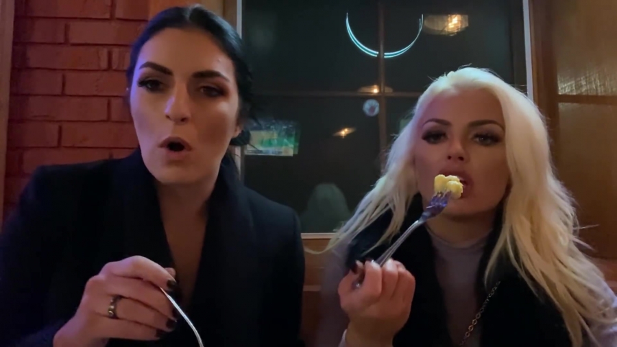 BAR_FOODZ21___Mandy_Rose___Sonya_Deville___WWE_396.jpg