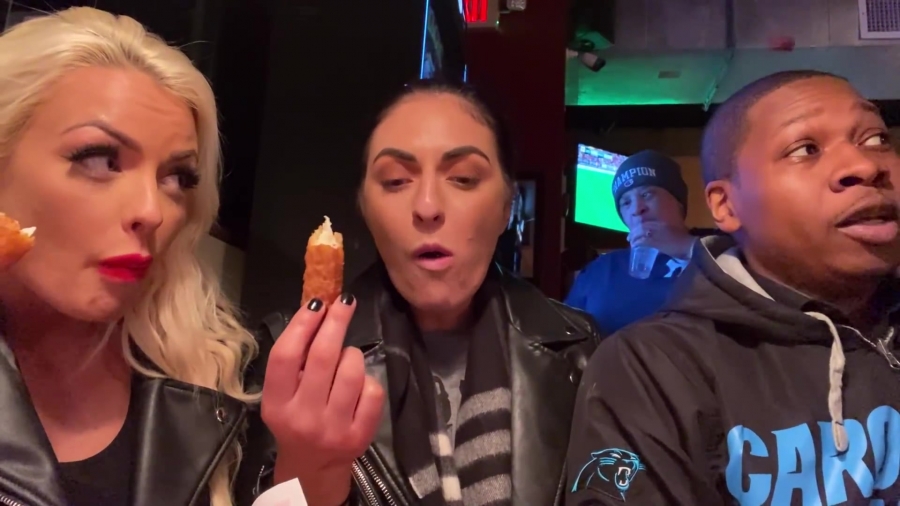 CHICKEN_WINGS_212121_____MANDY_ROSE___SONYA_DEVILLE___WWE_293.jpg