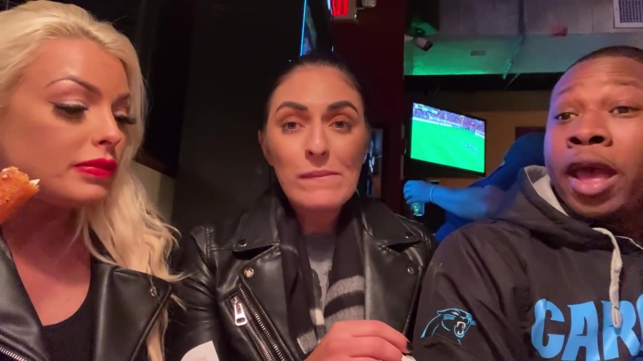 CHICKEN_WINGS_212121_____MANDY_ROSE___SONYA_DEVILLE___WWE_299.jpg