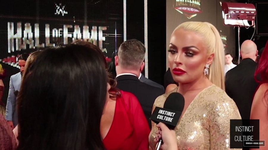 Mandy_Rose_Talks_About_The_Women_s_Main_Event_at_Wrestlemania___WWE_Hall_of_Fame_2019-aOK4rALvmA4_mp4_000080380.jpg