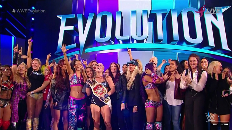 WWE_Evolution_2018_mp4_018277826.jpg