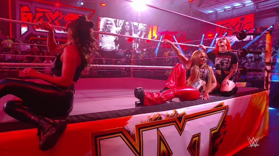 WWE_NXT_-_S2022E53_-_11-22-2022_mp4_000209166.jpg