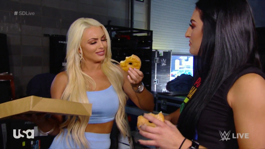 WWE_Smackdown_Live_2019_06_18_1080p_WEB_x264-ADMIT_mkv_003906335.jpg