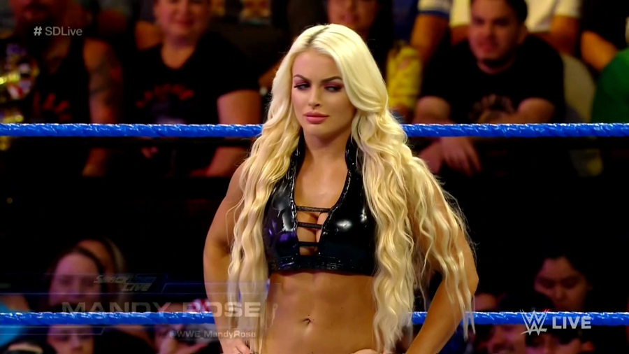 WWE_Smackdown_Live_2019_07_02_1080p_HDTV_x264-Star_mkv_004116501.jpg