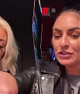 CHICKEN_WINGS_212121_____MANDY_ROSE___SONYA_DEVILLE___WWE_085.jpg