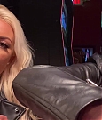 CHICKEN_WINGS_212121_____MANDY_ROSE___SONYA_DEVILLE___WWE_214.jpg