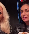 CHICKEN_WINGS_212121_____MANDY_ROSE___SONYA_DEVILLE___WWE_244.jpg