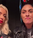 CHICKEN_WINGS_212121_____MANDY_ROSE___SONYA_DEVILLE___WWE_370.jpg