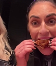 CHICKEN_WINGS_212121_____MANDY_ROSE___SONYA_DEVILLE___WWE_392.jpg