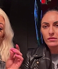 CHICKEN_WINGS_212121_____MANDY_ROSE___SONYA_DEVILLE___WWE_496.jpg