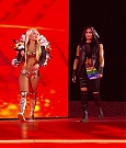 WWE_Monday_Night_RAW_2019_08_19_1080p_WEB_x264-ADMIT_mkv_005361751.jpg