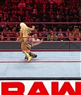 WWE_Monday_Night_RAW_2019_08_19_1080p_WEB_x264-ADMIT_mkv_005521168.jpg
