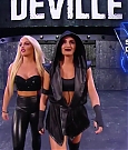 WWE_SmackDown_Live_2018_09_11_720p_HDTV_x264-NWCHD_mp4_002297829~0.jpg