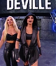WWE_SmackDown_Live_2018_09_11_720p_HDTV_x264-NWCHD_mp4_002298229~0.jpg