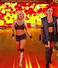 WWE_SmackDown_Live_2018_10_23_720p_HDTV_x264-NWCHD_mp4_003826759.jpg