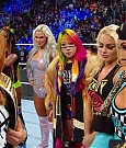 WWE_SmackDown_Live_2018_11_13_720p_HDTV_x264-NWCHD_mp4_003010142.jpg