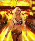 WWE_SmackDown_Live_2018_12_18_720p_HDTV_x264-NWCHD_mp4_002341907.jpg