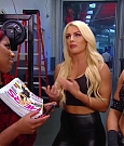 WWE_SmackDown_Live_2019_06_11_720p_HDTV_x264-NWCHD_mp4_001639672.jpg