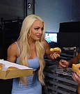 WWE_Smackdown_Live_2019_06_18_1080p_WEB_x264-ADMIT_mkv_003913676.jpg