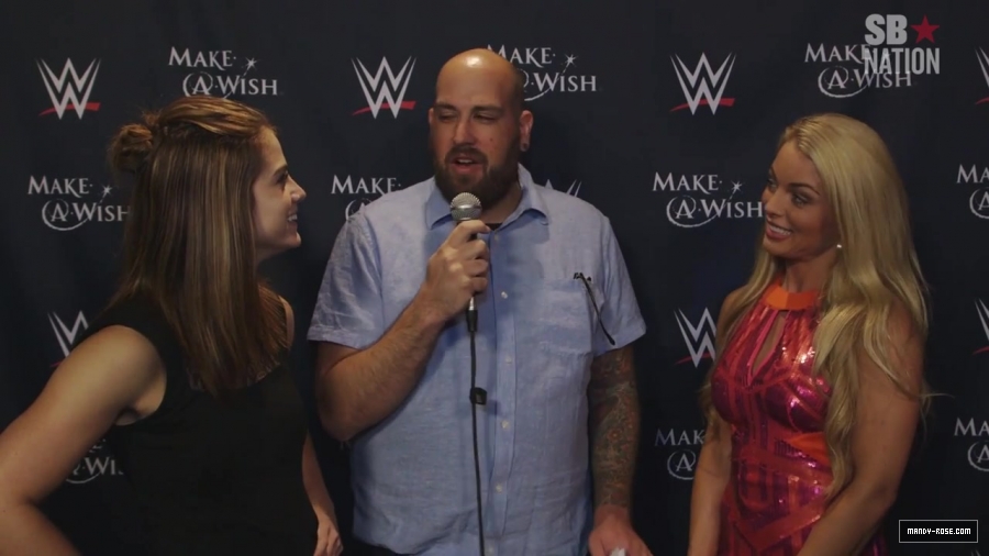 Sara_Lee_and_Amanda_talk_about__Tough_Enough__and_who_went_home_too_soon_187.jpg